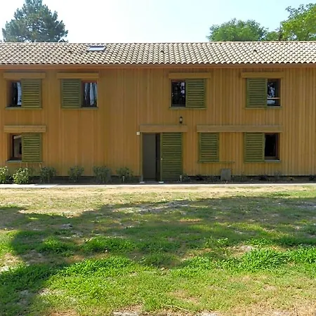 D'hotes L'hermitage Bed & Breakfast