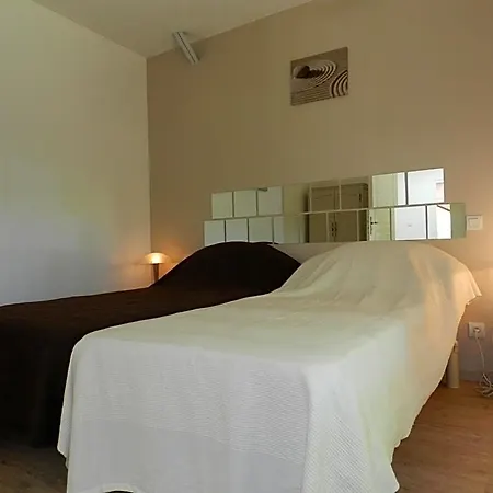 D'hotes L'hermitage Bed & Breakfast Anzex
